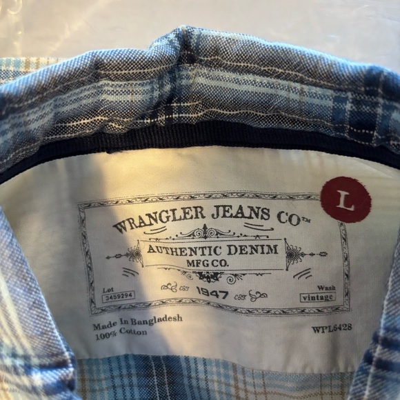 plaid shirt size large - Picture 5 of 5